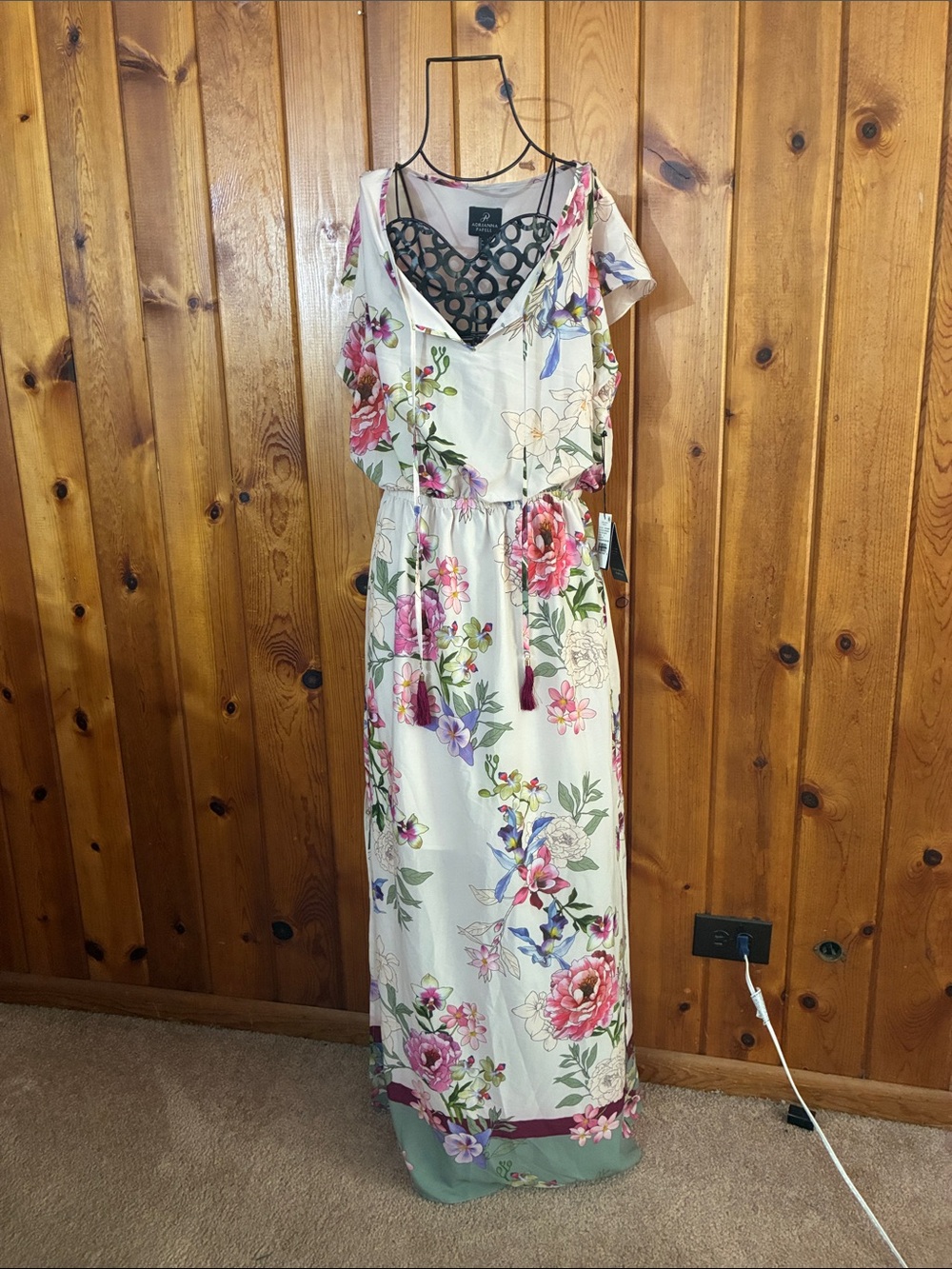 Adrianna Papell Cream Maxi Dress with Pink & Purple Floral Print size 8 NWT - Picture 2 of 9